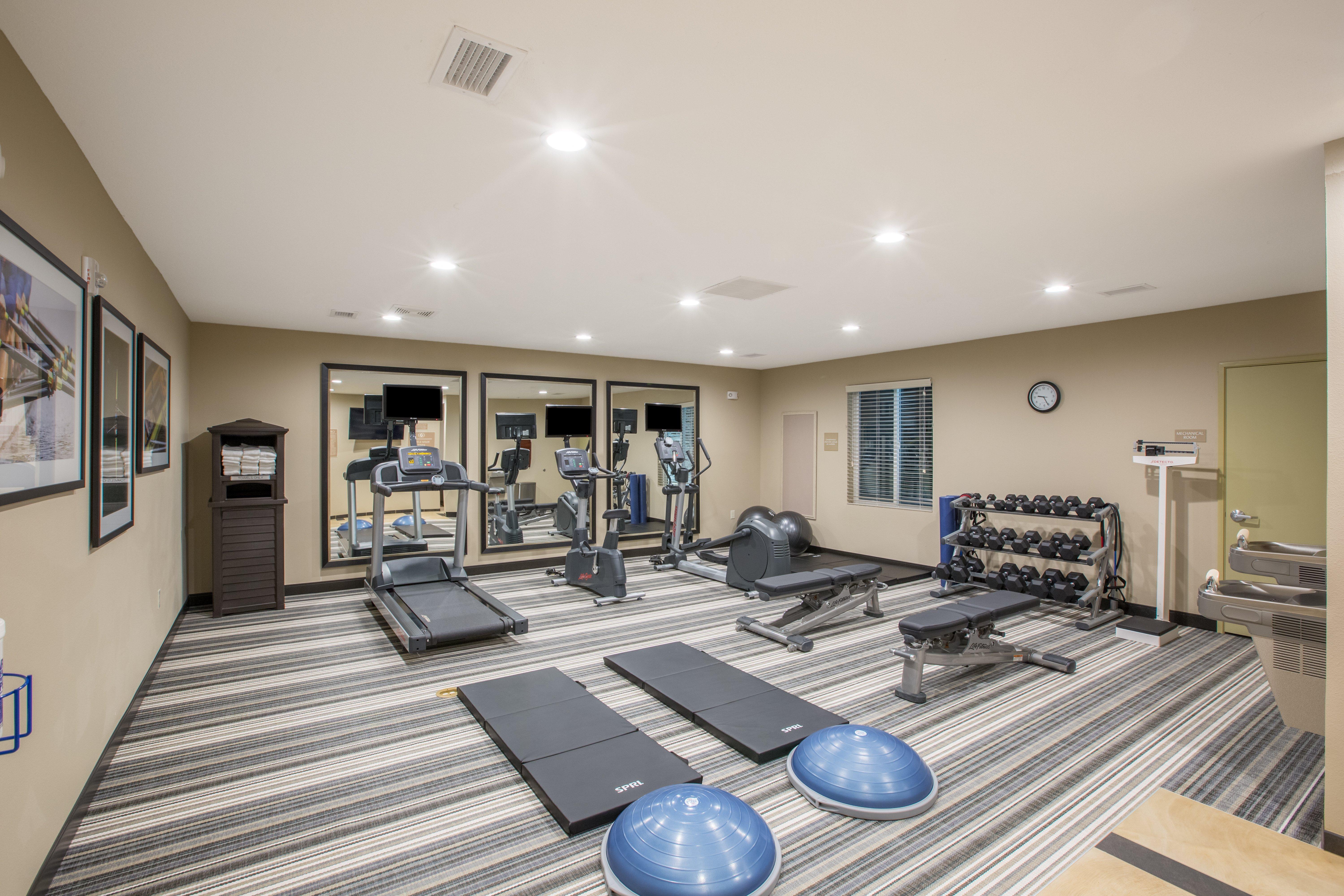 Candlewood Suites - Omaha Millard Area By Ihg Ngoại thất bức ảnh